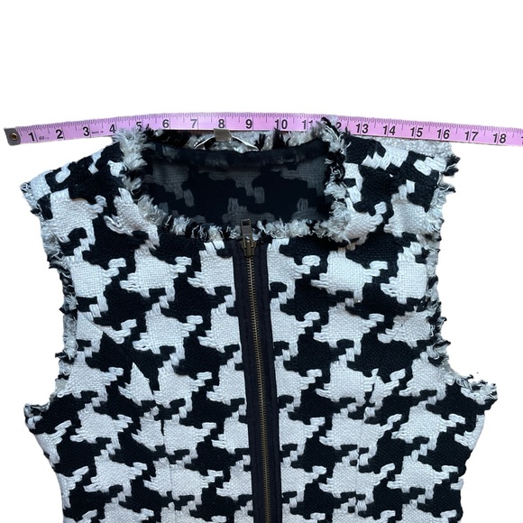 Cabi Houndstooth Zip Up Vest Size Large - Picture 7 of 10